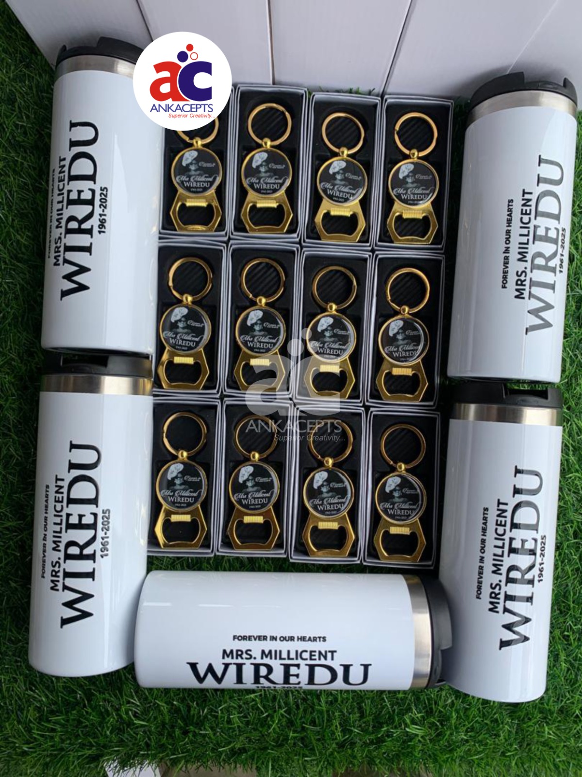 Wiredu Memorial Set